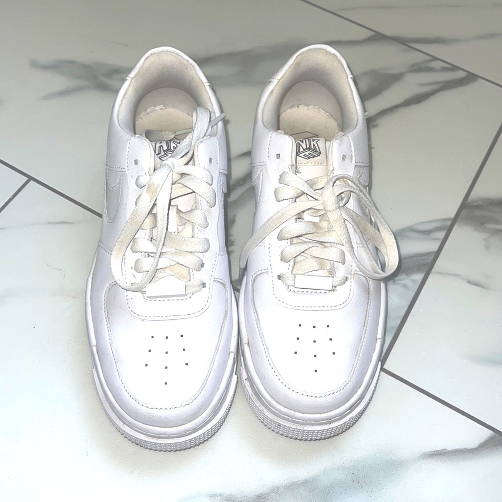 Nike Air Forces Women